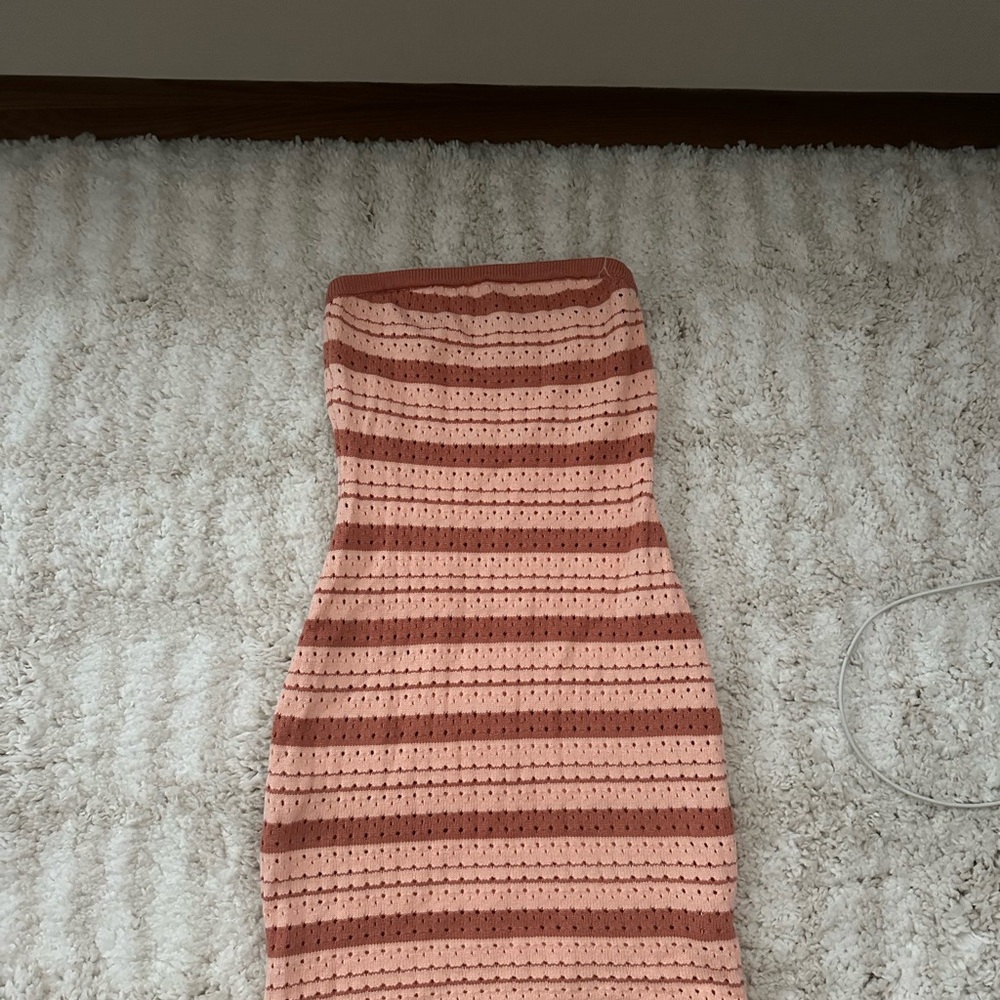 Striped Pink brown and Cream Strapless Dress - Picture 2 of 2
